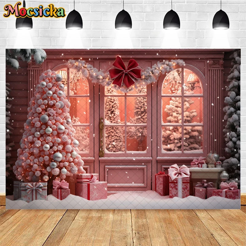 家族の肖像画の背景クリスマスの木の花輪、ギフトボックスの装飾、スタジオ写真アクセサリー、冬のクリスマスピンクの店、子供、大人