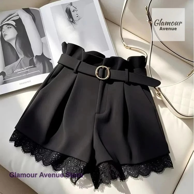 

Korean-style fashion lace skirt pants female spring and autumn new slim fashion temperament high waist casual Joker short pants.