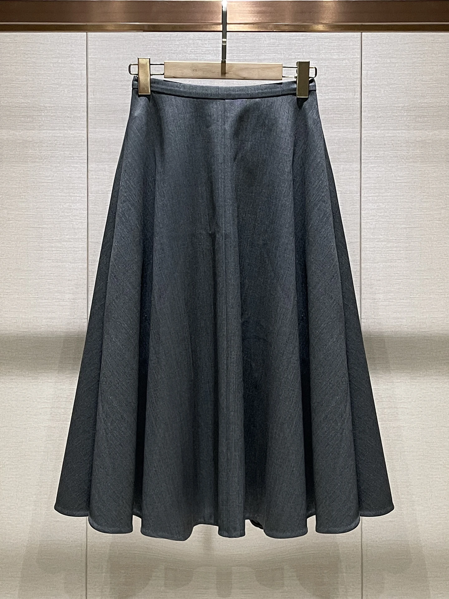 

Юбка миди А-силуэта с завышенной талией, стройнящая, повседневная женская одежда, для фигуры «груша», летняя, 2025, юбка средней длины с высокой талией