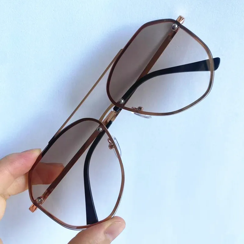 

Fashion Sun Glasse Retro Anti-UV Spectacles Double Beam Eyeglasses Alloy Temples Ornamental Trimming Simplity Sunglasses