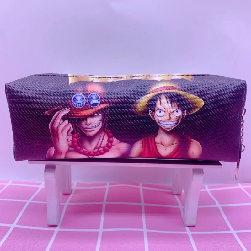 ญี่ปุ่นอะนิเมะ One Piece Kawaii Luffy Zoro ดินสอหล่อ Ace ดินสอขนาดเล็กของขวัญ