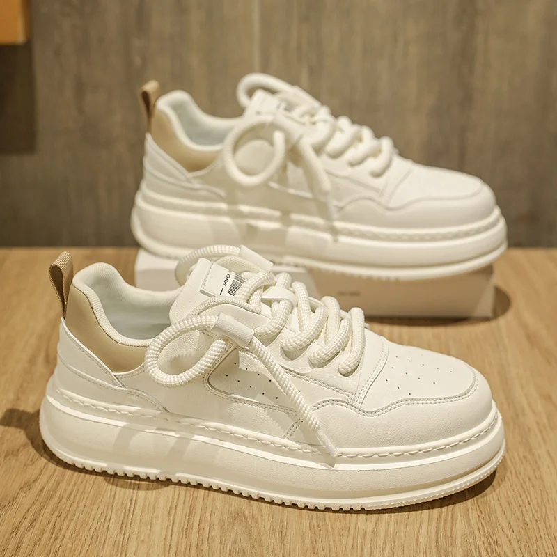 

Fashion Men's Casual Bread Shoes Versatile Platform Leather White Shoes Men Skateboarding Outdoor Sports Shoes Zapatillas Hombre