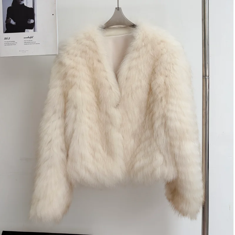 Autumn Winter Fox Fur Coat Fashion Short Brown Warm Soft Real Fox Fur Coat Women Elegant Luxury Chic Fluffy Plush Jacket 2026