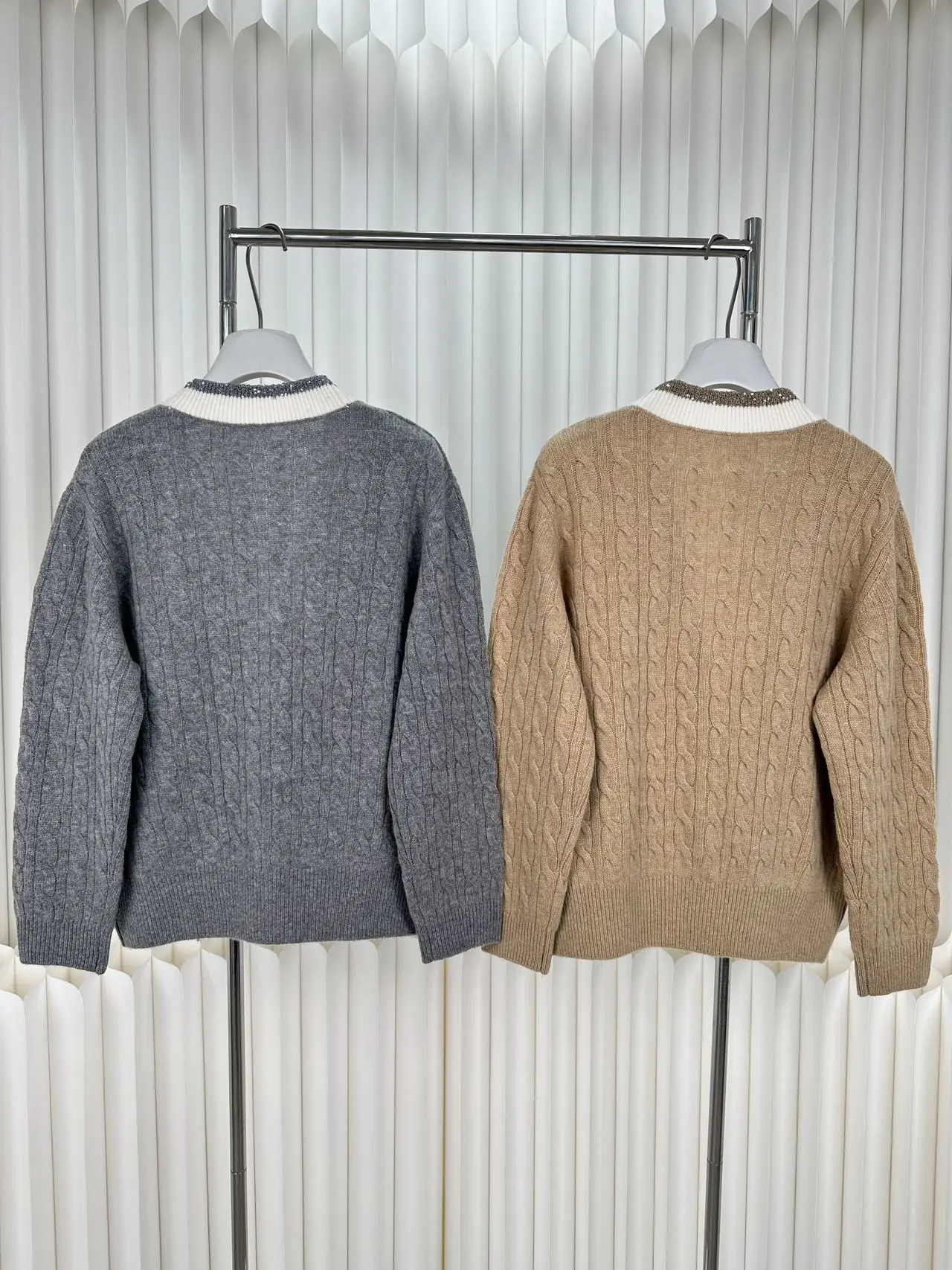 Women's V‑Neck Cable Knit Cardigan Glitter Contrast Trim Pocket Button‑Front Long‑Sleeve Sweater Coat