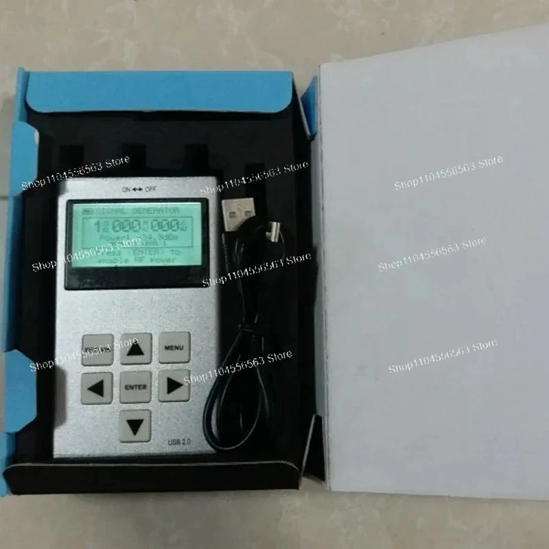 ​​RFE6GEN Handheld RF Signal Generator for Spectrum Analyzer, Portable Signal Source Compatible with Explorer Series​​