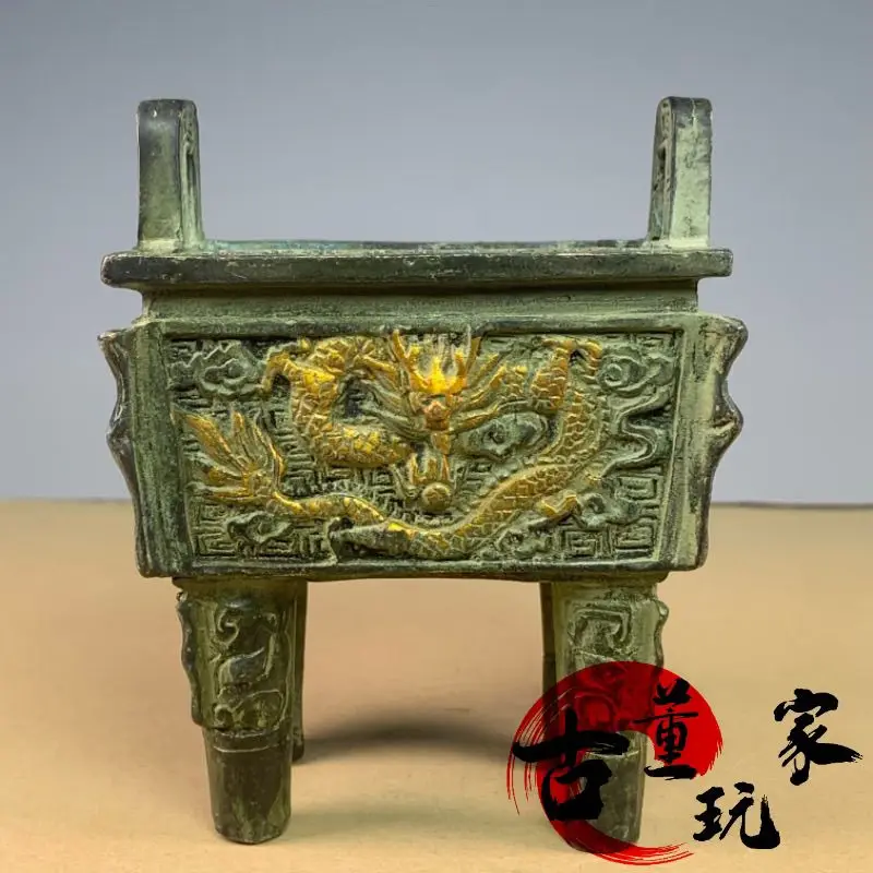 Retro Double-eared dragon pattern tripod incense burner Ornament Decoration Tea Pet Figurines Desk Decor Accessories