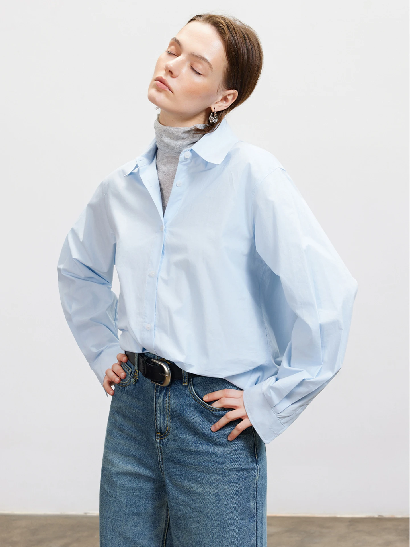 

LUR Loose Long Sleeve Shirt Women's Light Blue Collarless Jacket Spring Autumn New Style Versatile Minimalist Outerwear
