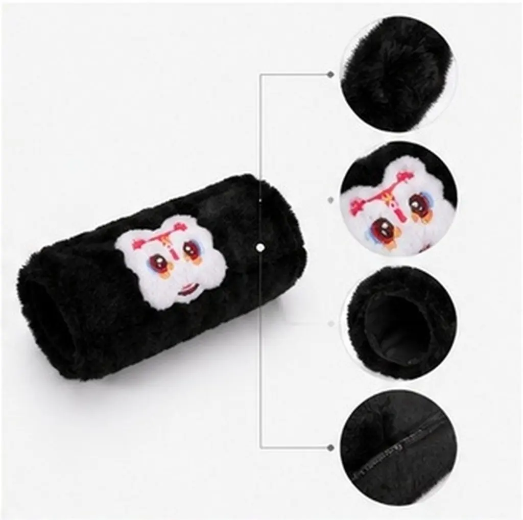 1Pair Winter Handlebar Covers Cute Cartoon Warm Motorcycle Hand Muffs for Electric Bikes Motorcyclist Gloves Bicycle Handlebar