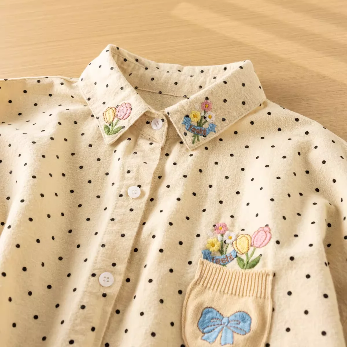 Mori kei chic polka dot print shirts thicken warm flower embroidery knit patch long sleeve tops korean style women clothing