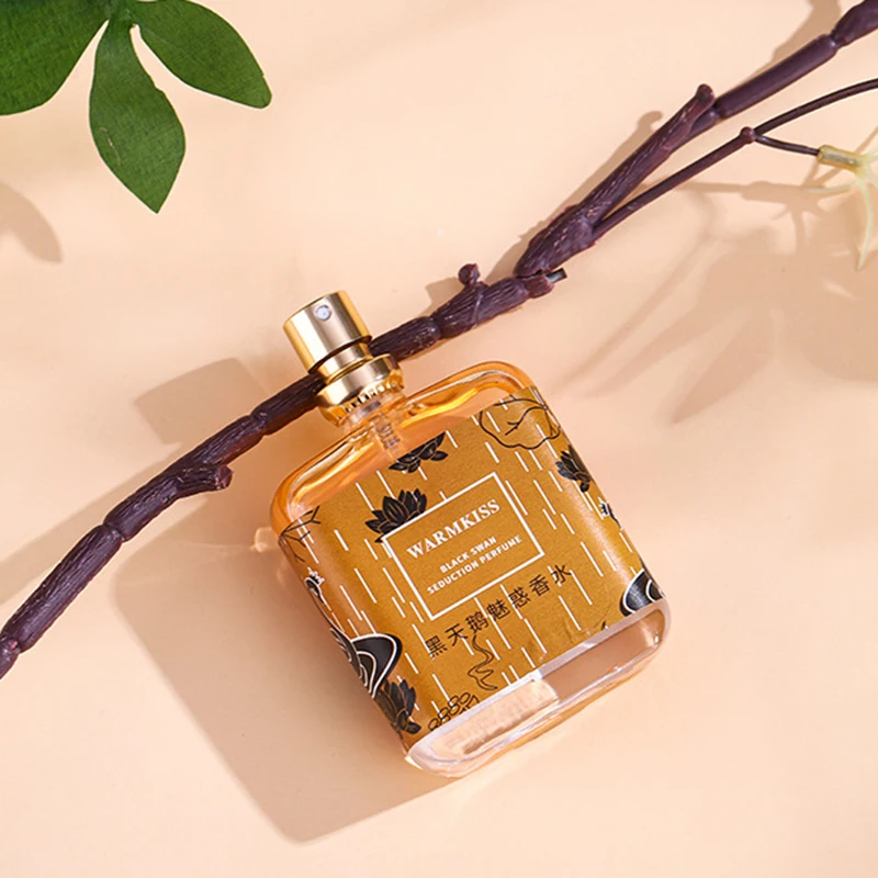 30 ミリリットル ブラック スワン チャーム 香水 女性用 長持ちする軽い香り 学生 ナチュラル フレッシュ フルーツ フレグランス 新品