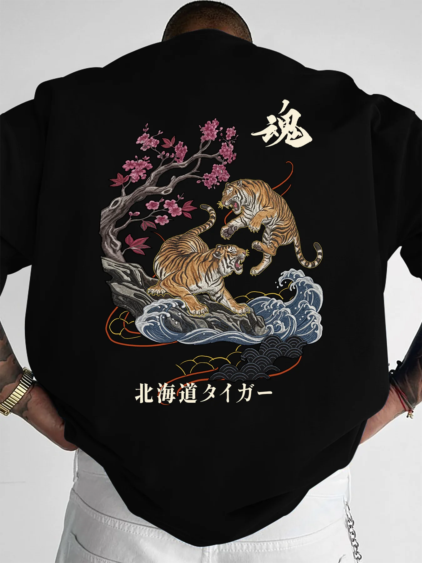Double Tiger Cherry Blossom Pattern Fun Printed Cotton T-shirt Printed Pattern Men's and Women's Daily Commuting Leisure T-shirt