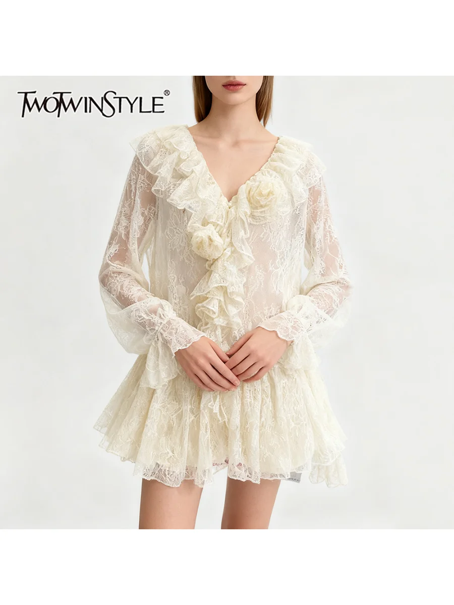 เดรสสั้น TWOTWINSTYLE ผ้าซีทรูแต่งระบายจับจีบ สำหรับผู้หญิง คอวี แขนยาว แต่งลายดอกไม้ 3 มิติ แบบต่อผ้า รุ่นใหม่