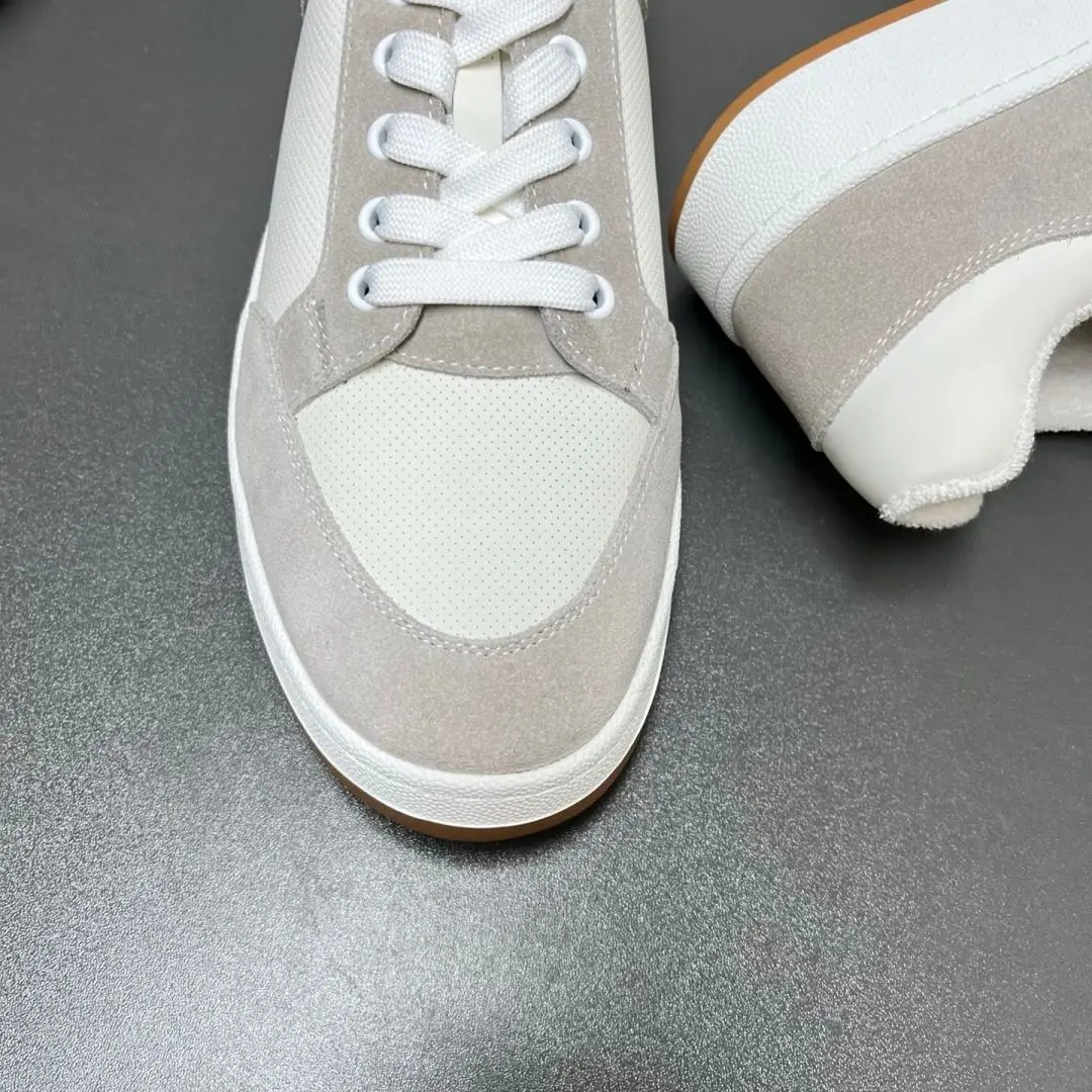 Unisex White Gray Color Block Fleece Lined Low Top Sneakers Suede Patchwork Casual Shoes Gum Flat Warm Street Skate Footwear for Men Women