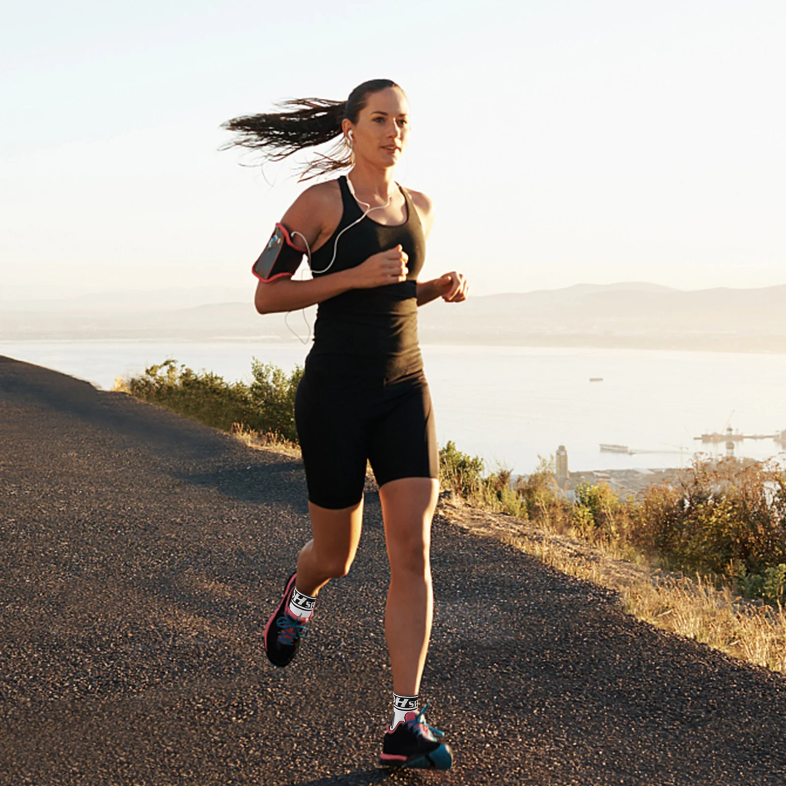 

1Pair Breathable Nylon Socks for Men Women Anti-Friction Thermoregulating Sweat-Wicking Daily Use Sports Men Socks