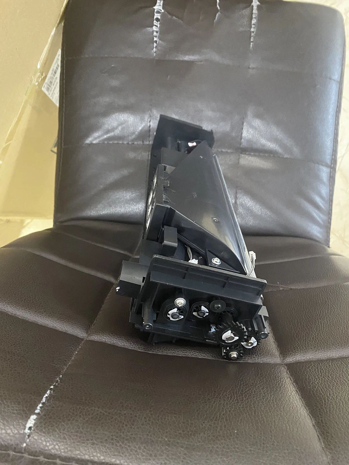 

90% Original DV411 Developer Unit for Konica Minolta Bh223 Bh363 Bh283 Bh423 imaging unit Does not contain developer