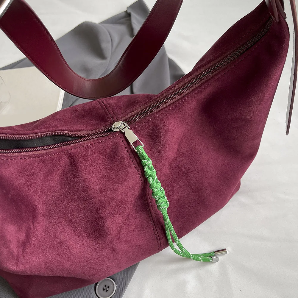 

Women Suede Shoulder Bag Adjustable Strap Crossbody Bag with Zipper Solid Hobo Bag for Work Travel