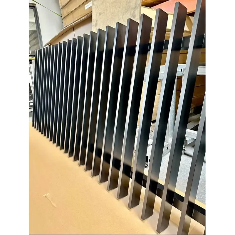Corrosion-Resistant Aluminum 3D Model Outdoor Residential Safety Fencing Security Privacy Vertical Fence Panels Slat
