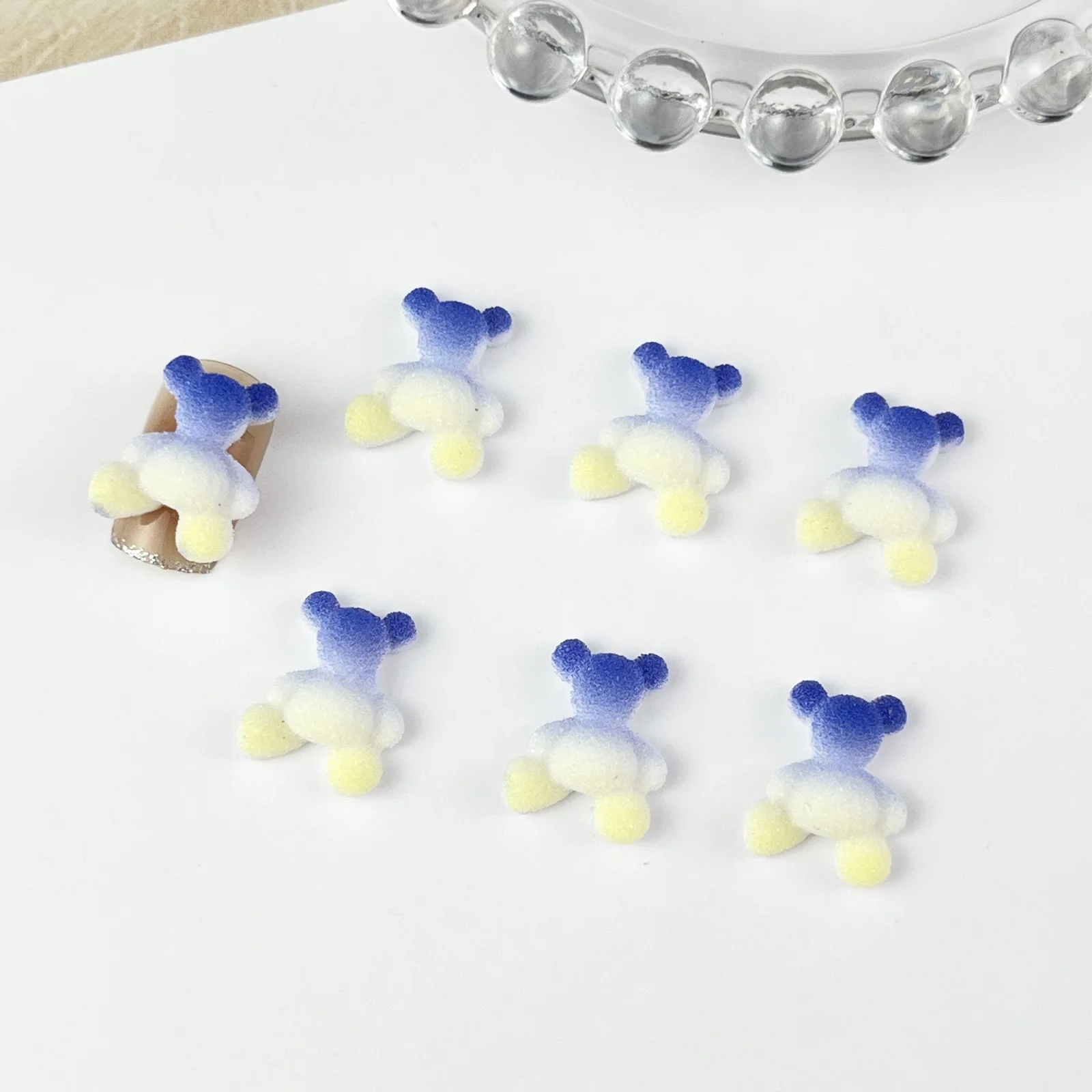 20 pçs kiyomi açúcar barriga urso acessórios luminoso gradiente areia urso bugigangas adorável babybear resina diy ornamentos de unhas 404art