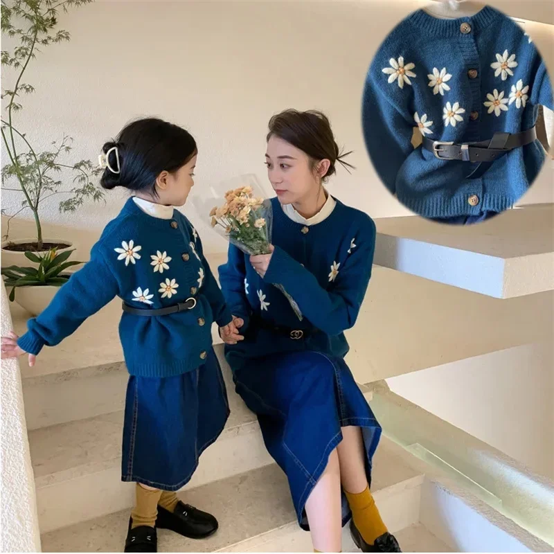 Mother And Daughter Clothes Sets Mom Baby Equal Knit Jumper Girls Retro Embroidered Flower Cardigan Women Vintage Sweater Coat