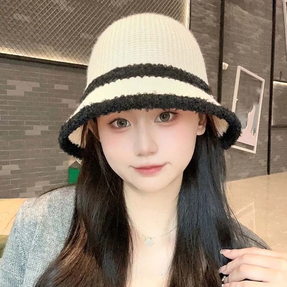 

Fashion Temperament Knitted Bucket Hat Breathable Hollow Out Sunshade Basin Cap Anti-UV Solid Color Woven Fisherman Hat Women