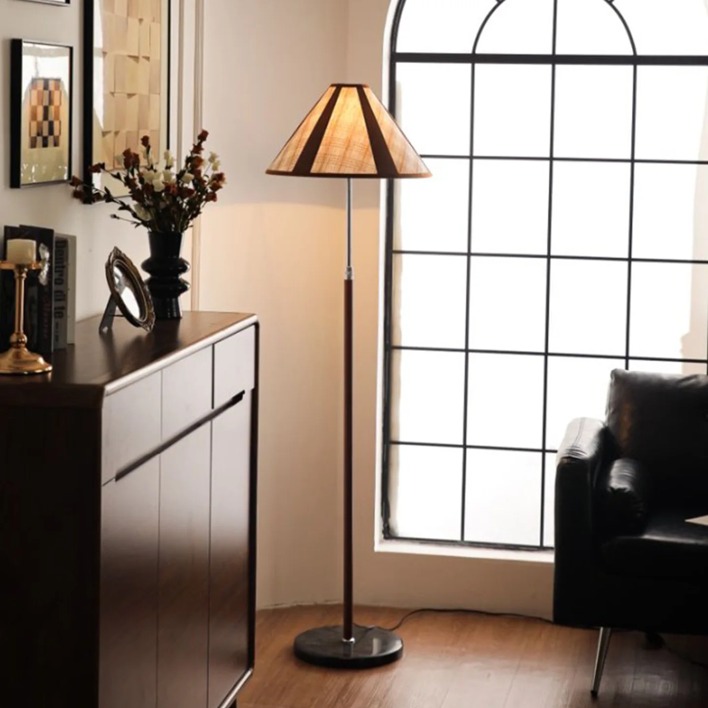 French Vintage Floor Lamp for Living Room Sofa Area Artistic Ambience Retro Leather Marble Base  Nordic Stand Lamp Lampara