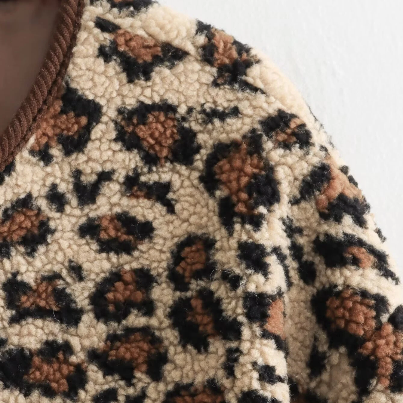 Women\'s Leopard Print Cotton Jacket Single Breasted Lamb Wool Jacket Fashionable and Casual Warm Jacket New