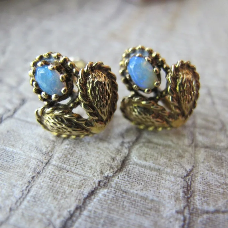 Vintage Round Inlaid Blue Stone Wings Feather Earrings Geometric Creativity Gold Color Dangle Earrings for Women Jewelry