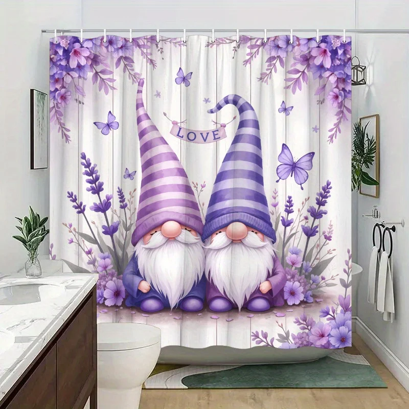 

Причудливые гномы в лавандовом саду. Занавеска для душа — водостойкая, легко чистится, добавляет волшебное и уютное прикосновение.