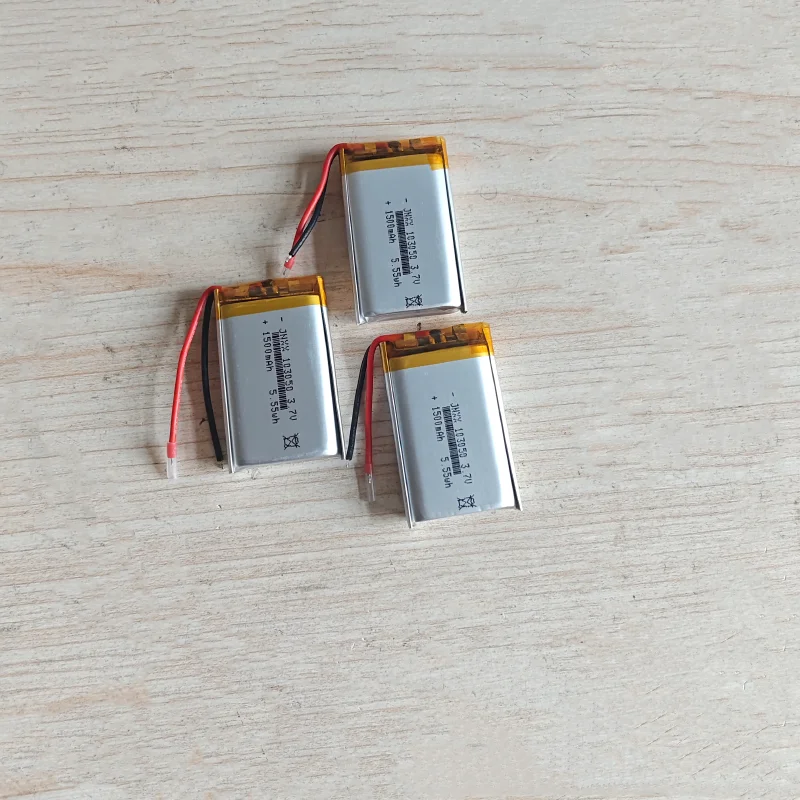 3.7V 1500mAh 103050 Rechargeable Li-Polymer Battery for Speaker  PAD  GPS  DVD  Recorder  Camera  Phone