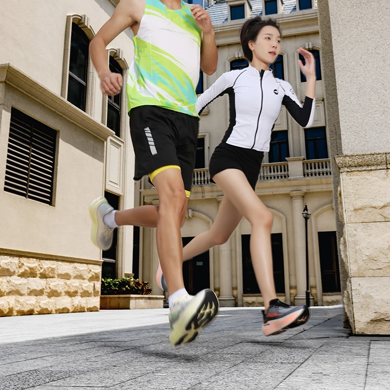 

Men's Shoes Breathable All-match Mesh Shoes Casual Sports Trendy Shoes Men's All-match Wear-resistant Running Shoes for Men