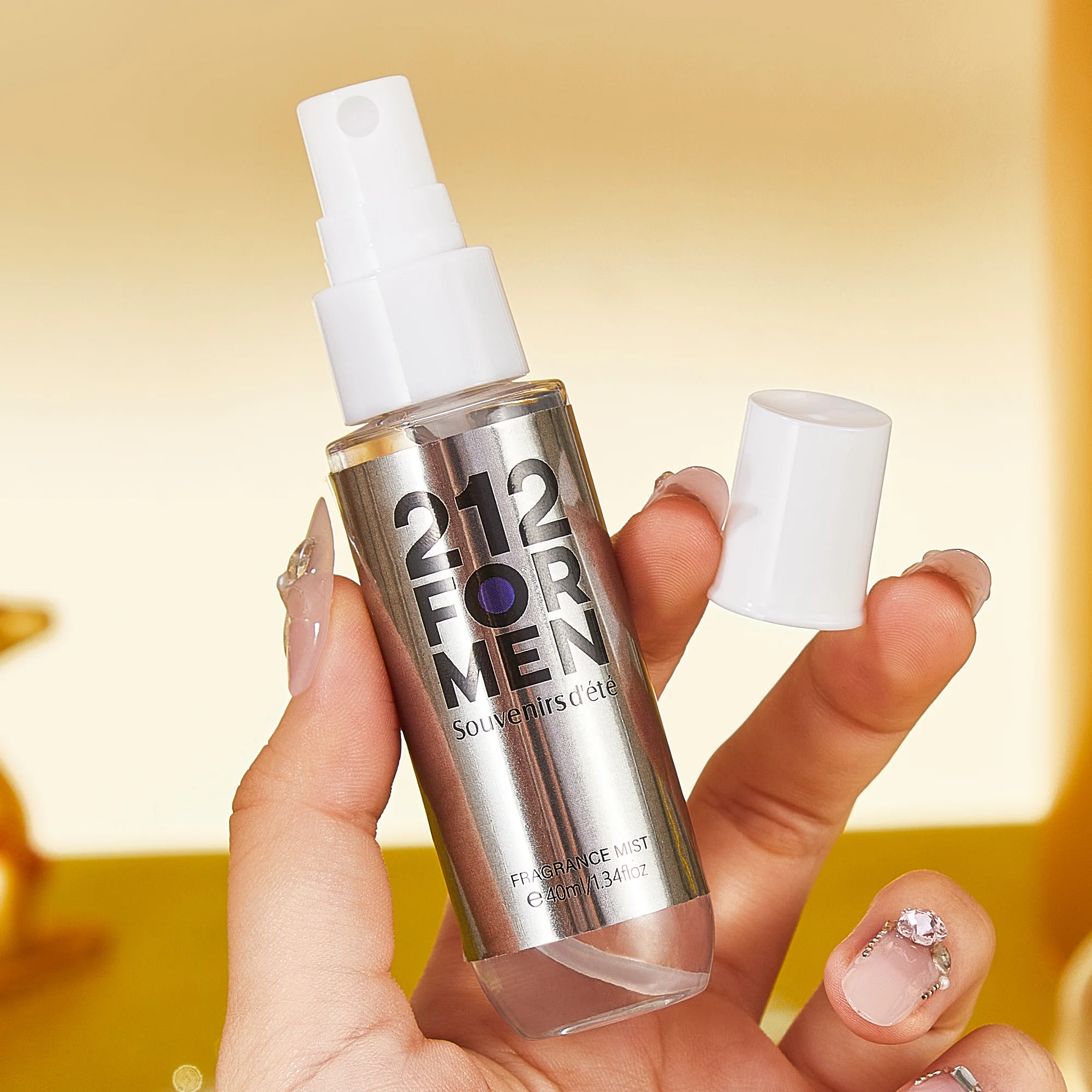 4 قطع عطر رجالي ذهبي أسود، بخاخ عطري خالي من الكحول، عطر يدوم للجسم والشعر، هدية مثالية للرجال