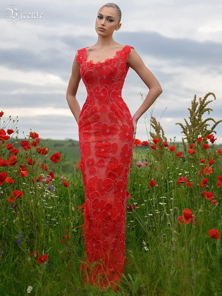 

VC Romantic Sleeveless Red Floral Mermaid Dress for Garden Weddings Party Evening Gown