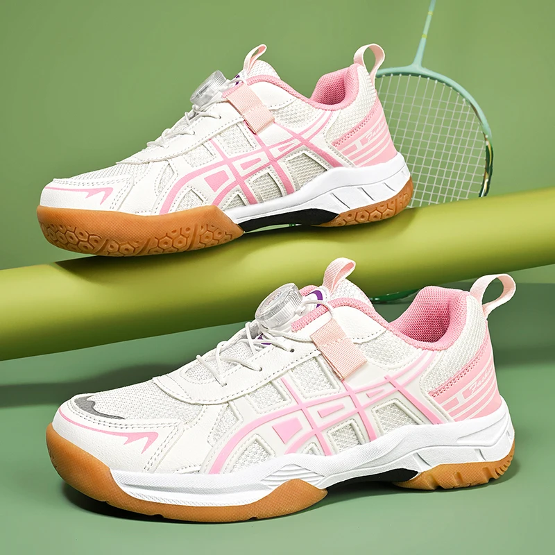 

A pair of children's four-season mesh breathable training shoes, wear-resistant and comfortable sneakers, sizes 31-40，CT-5562