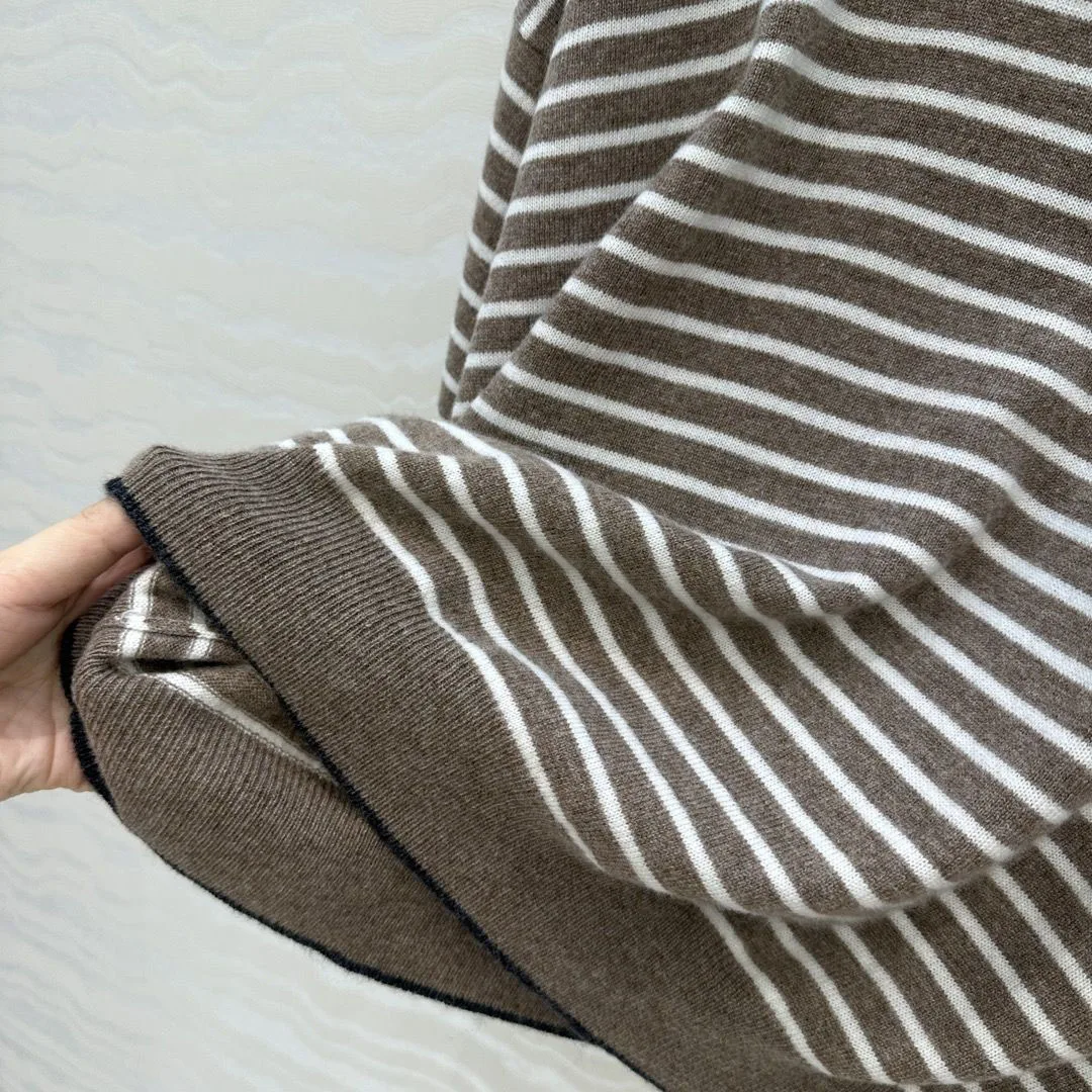 2025 Nuovo Autunno Vecchio Stile di Soldi 100% Cashmere Lavorato A Maglia Pullover Delle Donne O-Collo Manica Lunga Strisce Modello Allentato Maglione Casuale