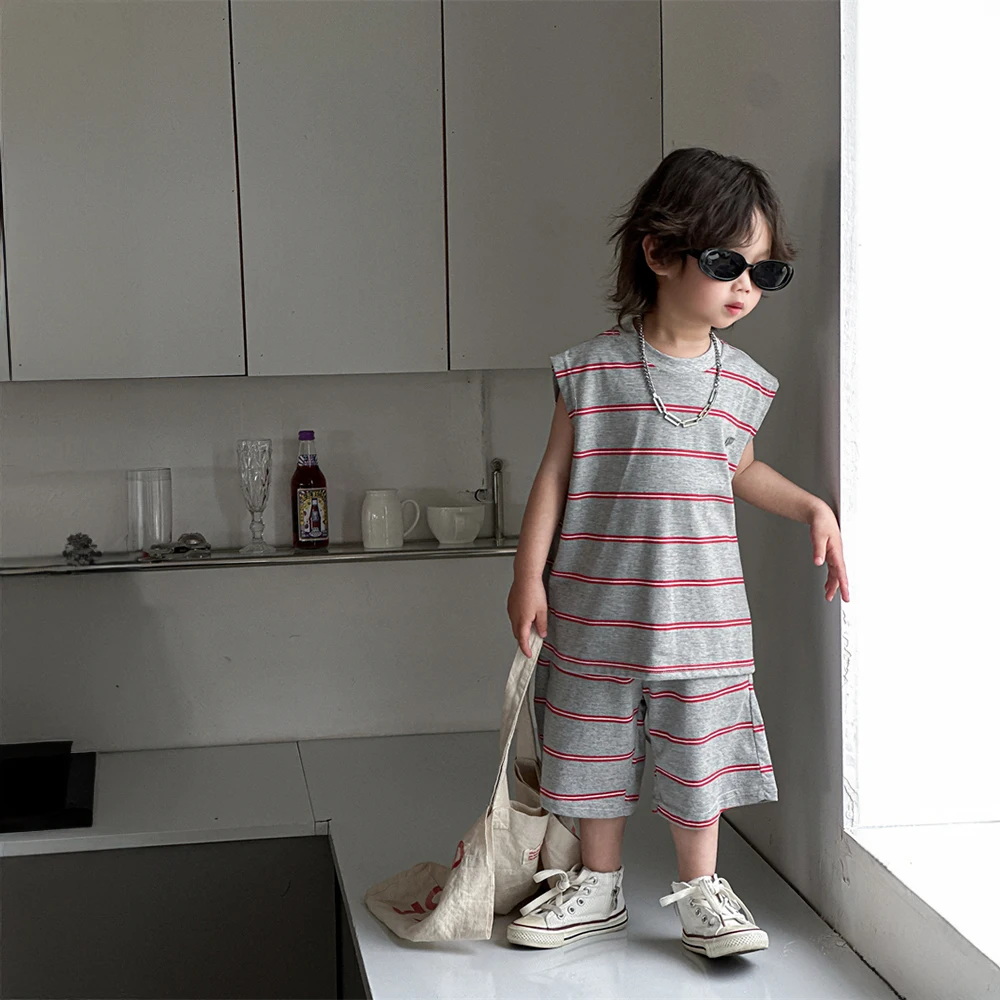 Children's summer 2024 new vest shorts thin boy's striped suit Korean version of the fashionable children's summer clothes