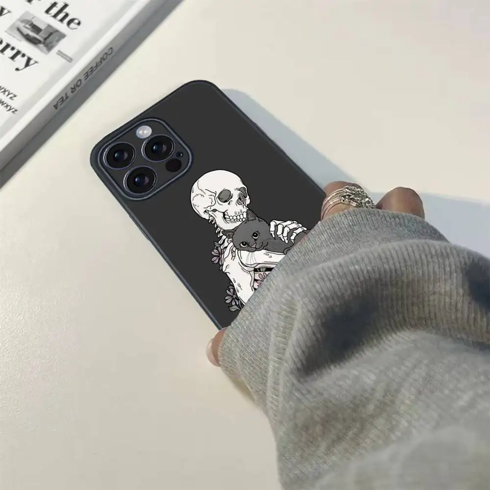 Чехол для телефона со скелетом и котом на Хэллоуин для iPhone 16, 15, 14, 13, 12, 17 PRO MAX PLUS, мини-ТПУ, мягкий, приятный для кожи чехол