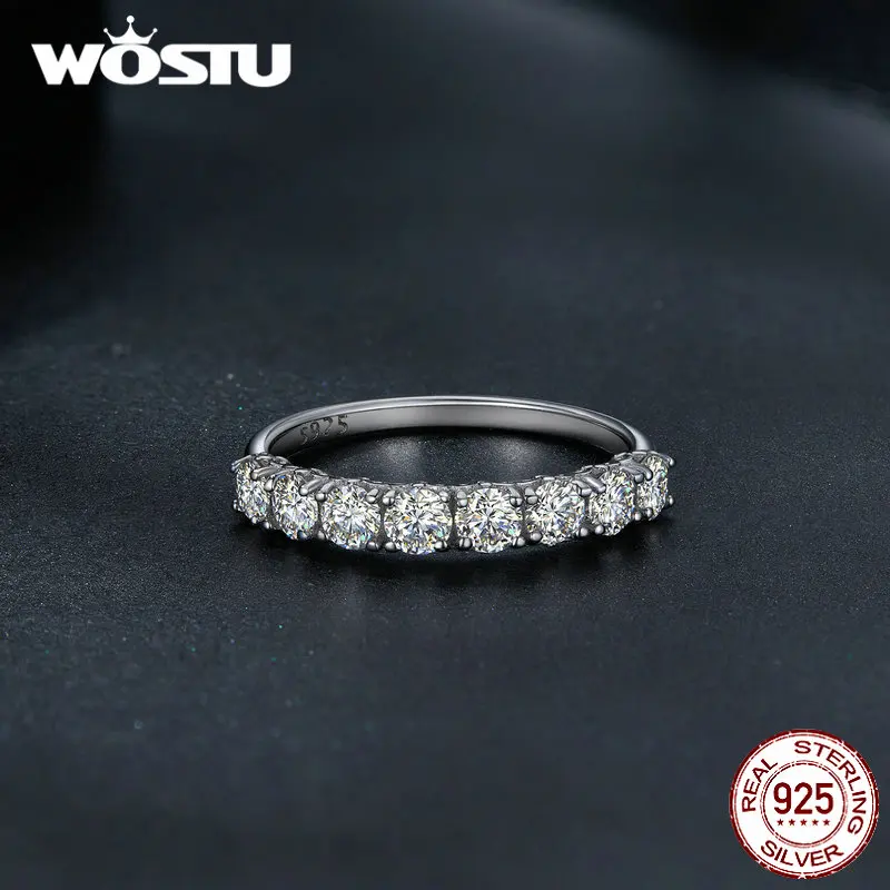 Women's 0.8 ct Moissanite Classical Round Wedding Ring, 925 Silver