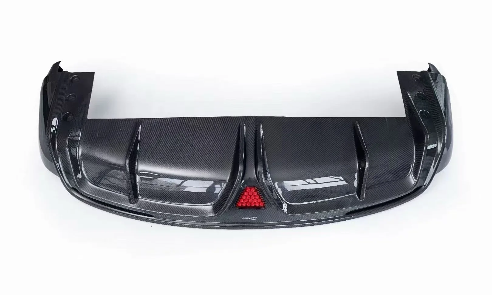 Рисунок 6 - Высококачественный комплект автомобильных деталей 2024