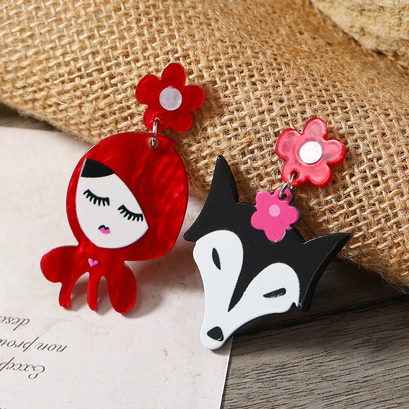 European and American Design Sense Big Grey Wolf Little Red Hat Earrings Acrylic Asymmetric Fashion Earrings Earrings Earstuds J