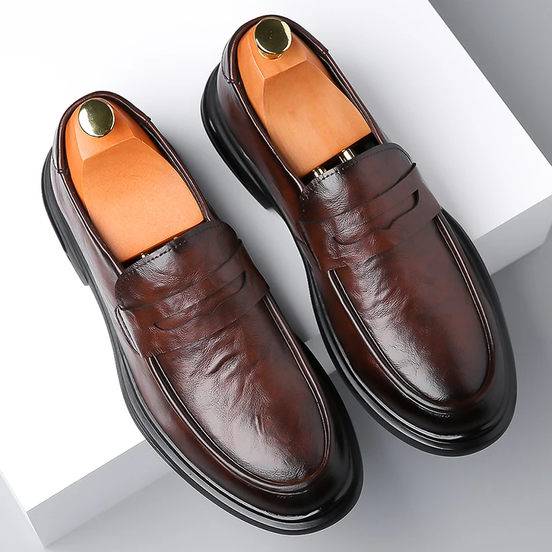 

2025 High Quality Loafers Leather Men Business Formal Casual Leather Shoes Spring Men Soft and Comfortable Leather Shoes