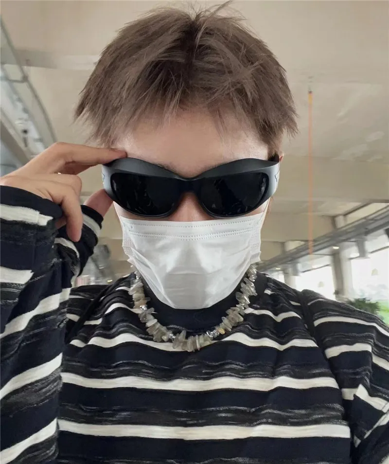 2023 Neue Punk Hip Hop Cool Bla Sonnenbrille Y2K Millennium Future Faion Sonnenbrille Vintage Ele Spor ex UV-Schutz...