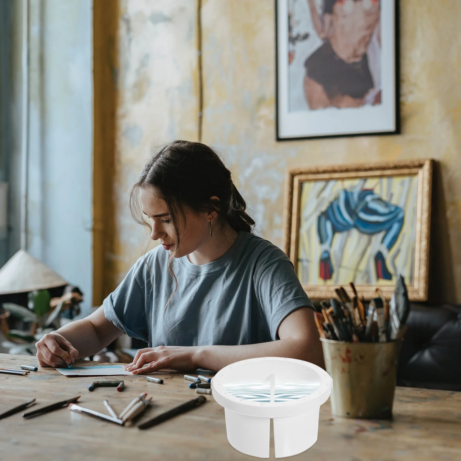 

Durable Plastic Brush Washer Compact Reusable Paint Brush Cleaner Water Bucket Artist Holder Household Water Bucket