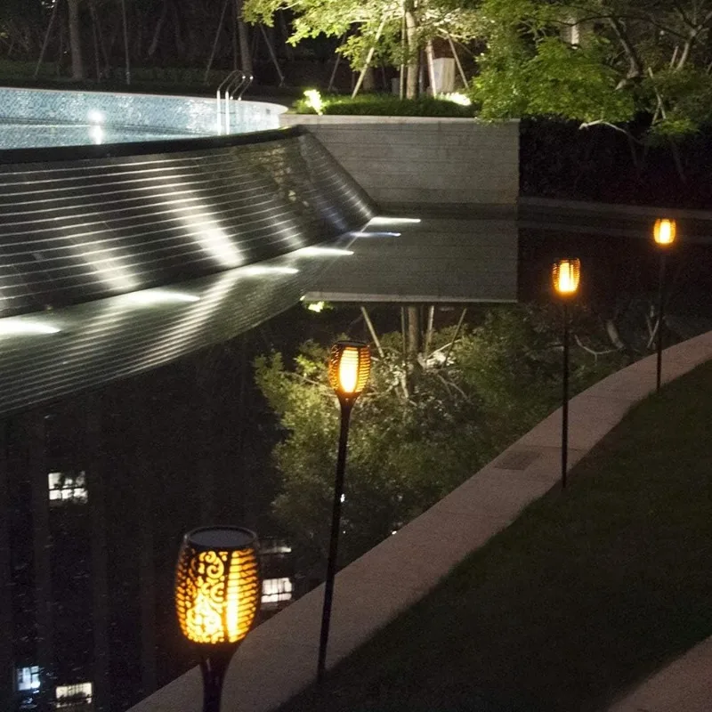 Solar Powered Outdoor 12/33 LED Waterproof Flashing Flame Torch Light Outdoor Solar Spotlight Landscape Decoration Lighting