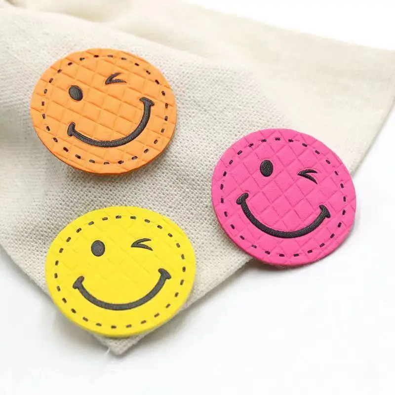 20Pcs/Lot Smiley face label fluorescent PU leather label back label Handdade DIY accessories cloth sticker for clothes bags