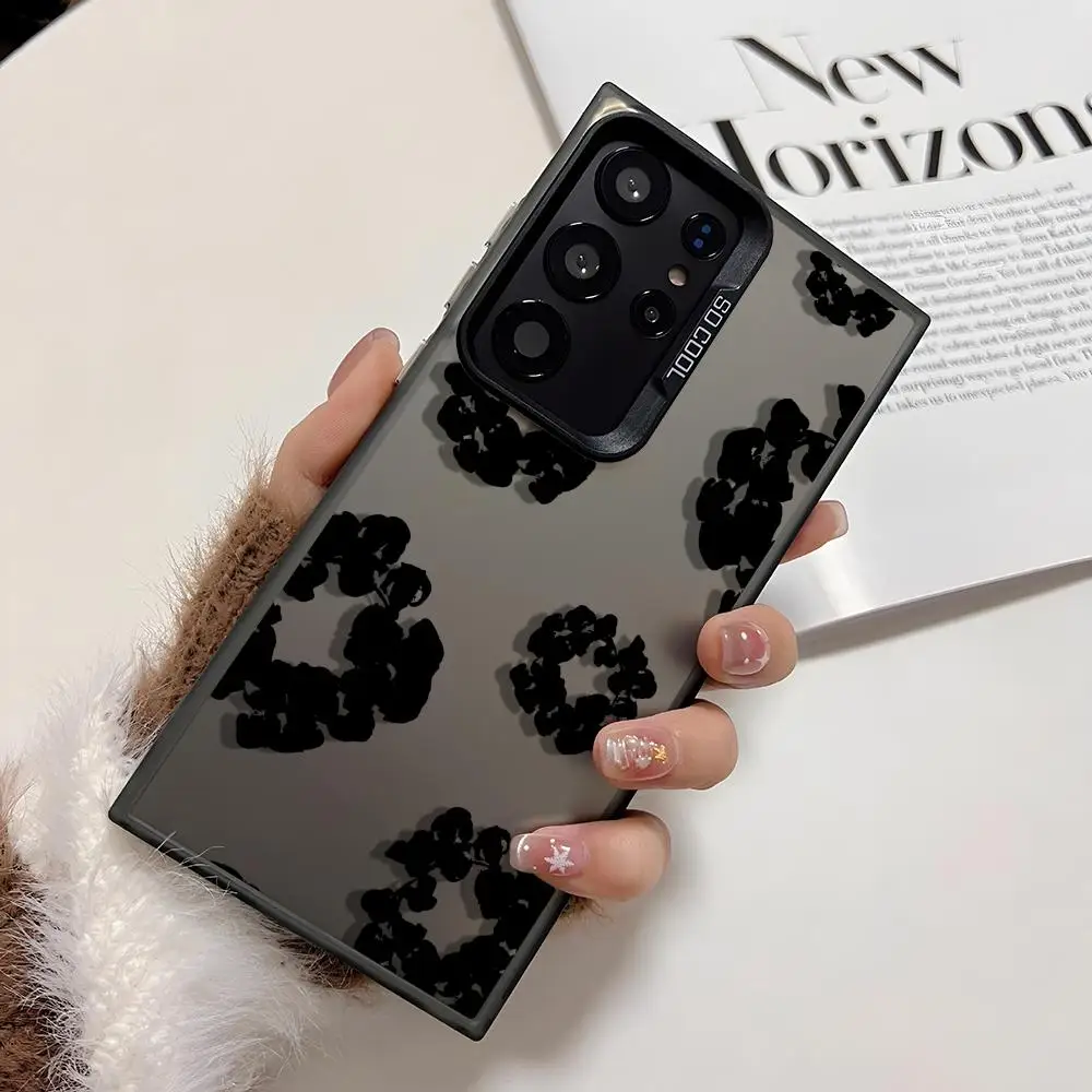 حافظة لهاتف سامسونج جالاكسي S25 Edge S24 S23 S22 S21 S20 Ultra Funda غطاء فضي من السيليكون