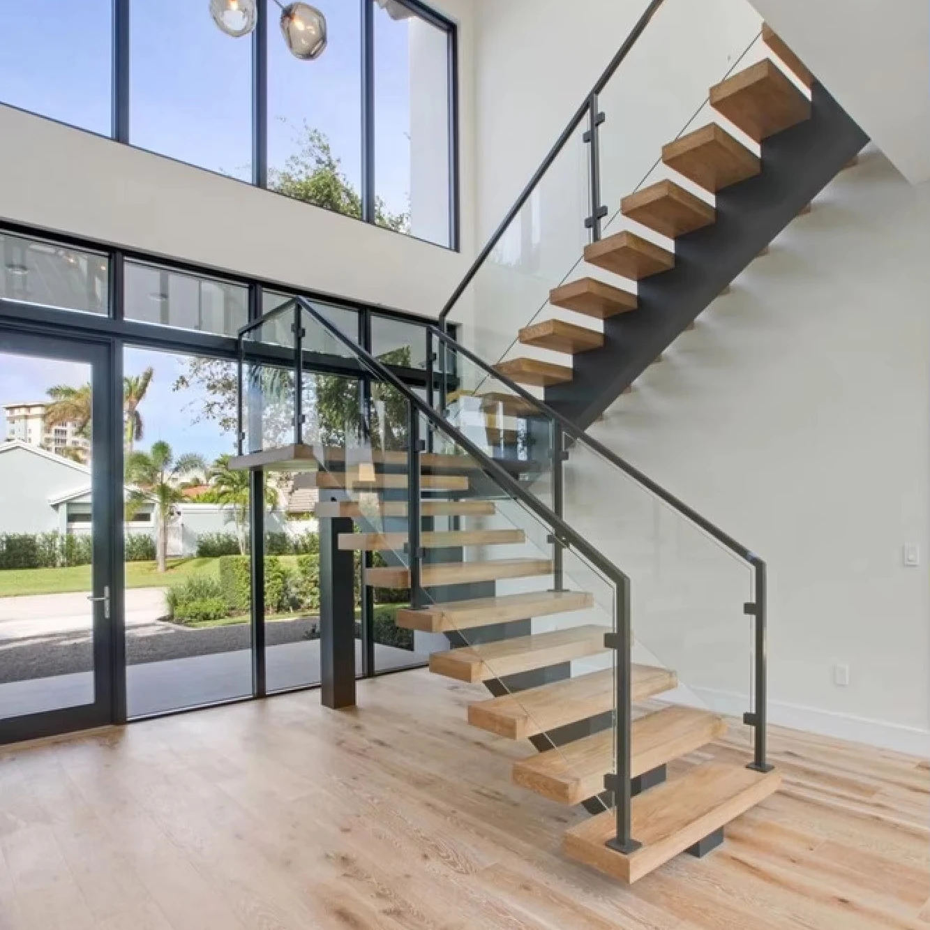 Customization Indoor Stair Wood Solid Oak Wood Steps Steel Stair Treads Stair Cover Board