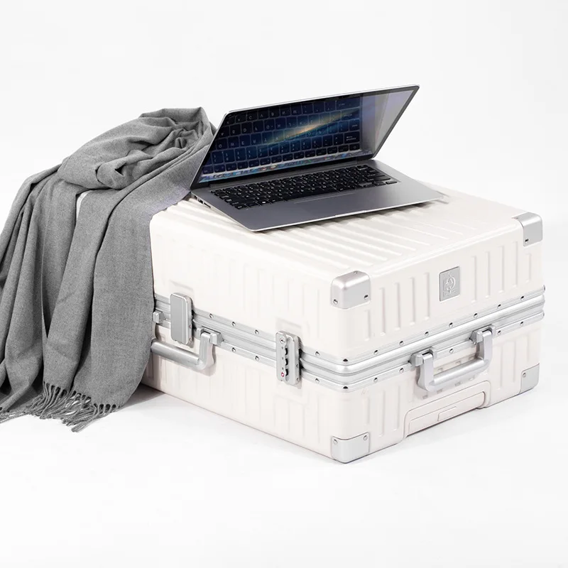

Multifunctional, aluminum frame suitcase 20 inch boarding, password, trolley case