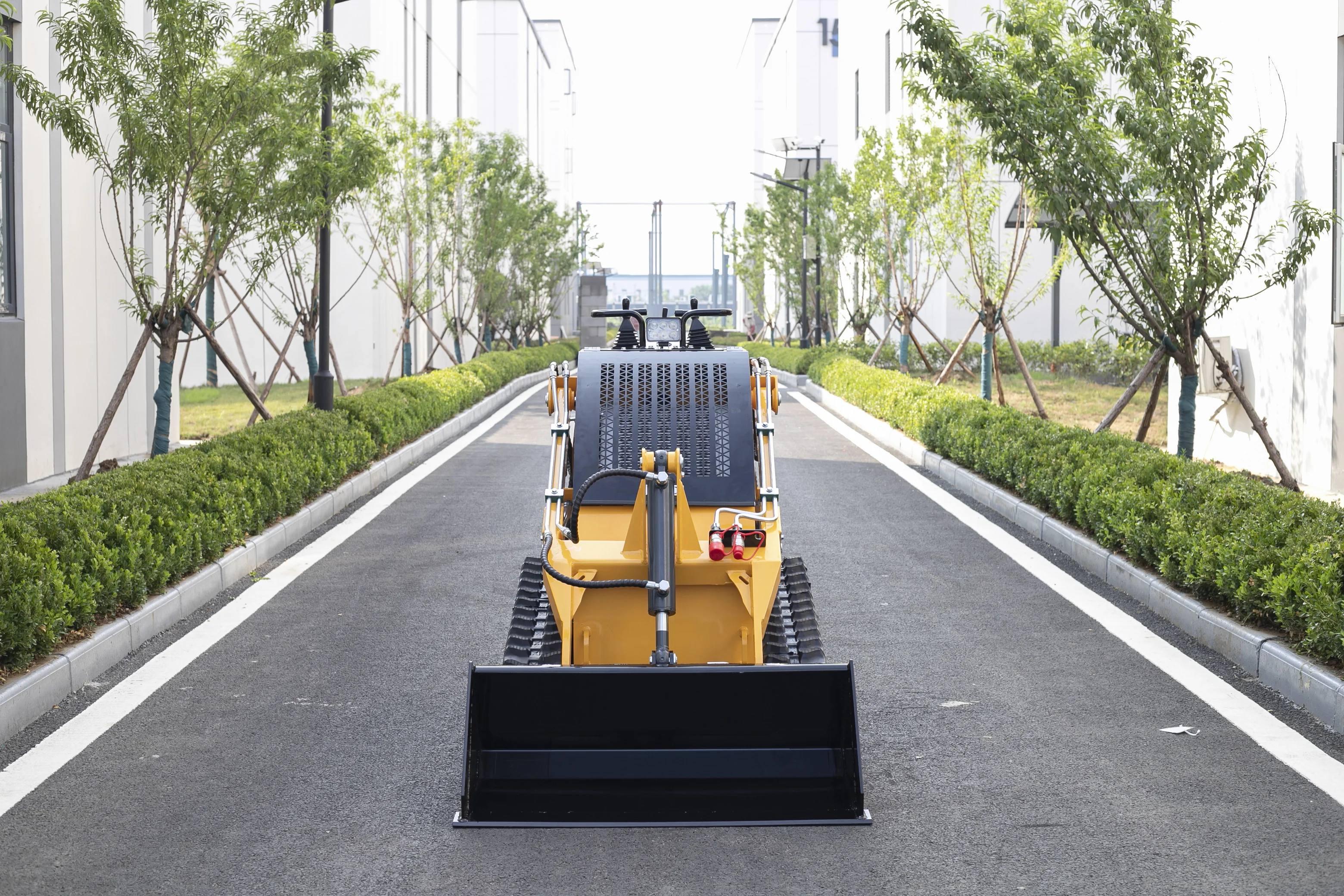 Miniaturowy ładowacz gąsienico – Skid Steer Loader recenzja i cena