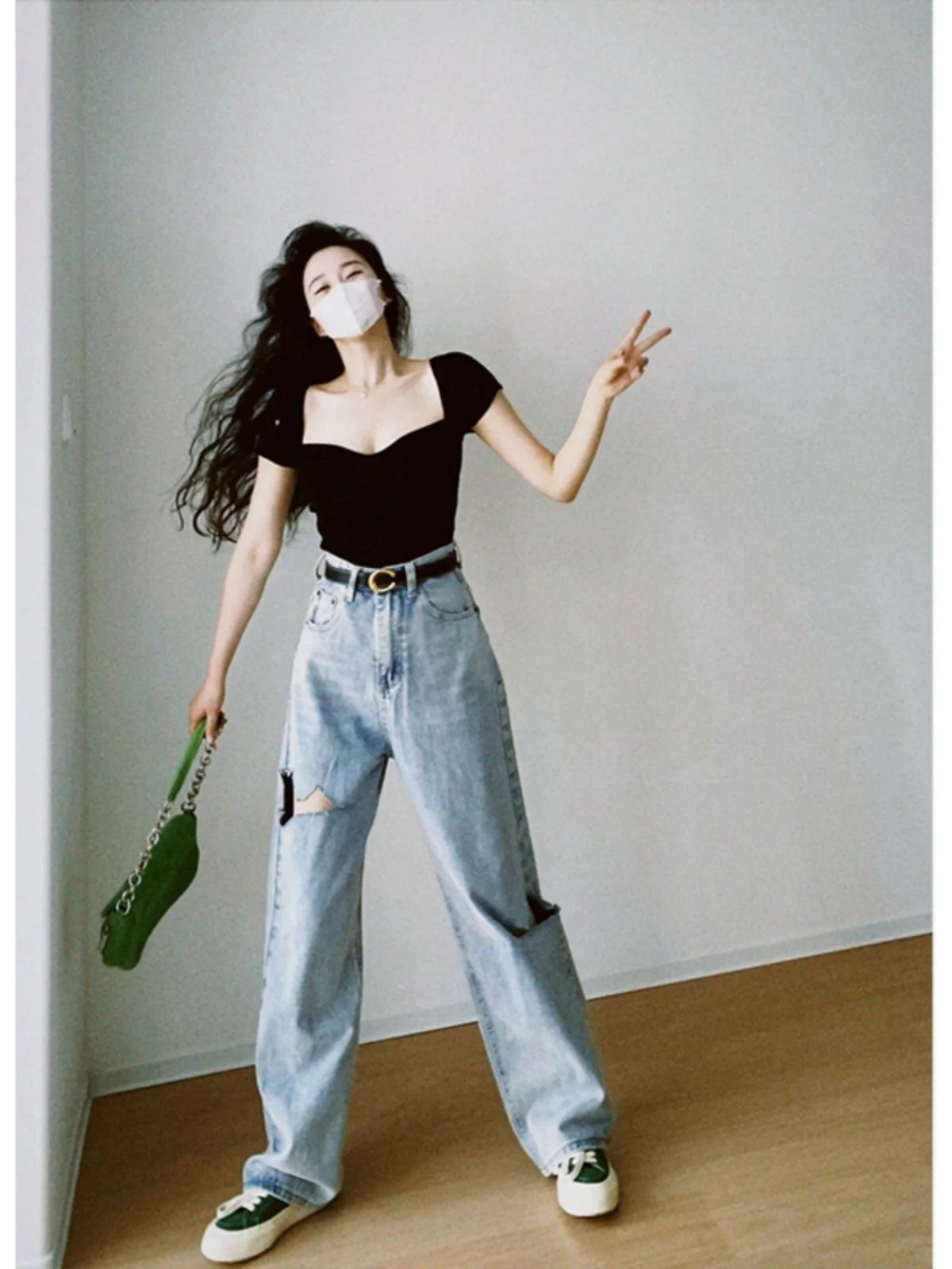 

Летняя приталенная футболка ort Sve, женская уникальная повседневная универсальная футболка с тонким квадратным воротником, модный дышащий мягкий хлопок