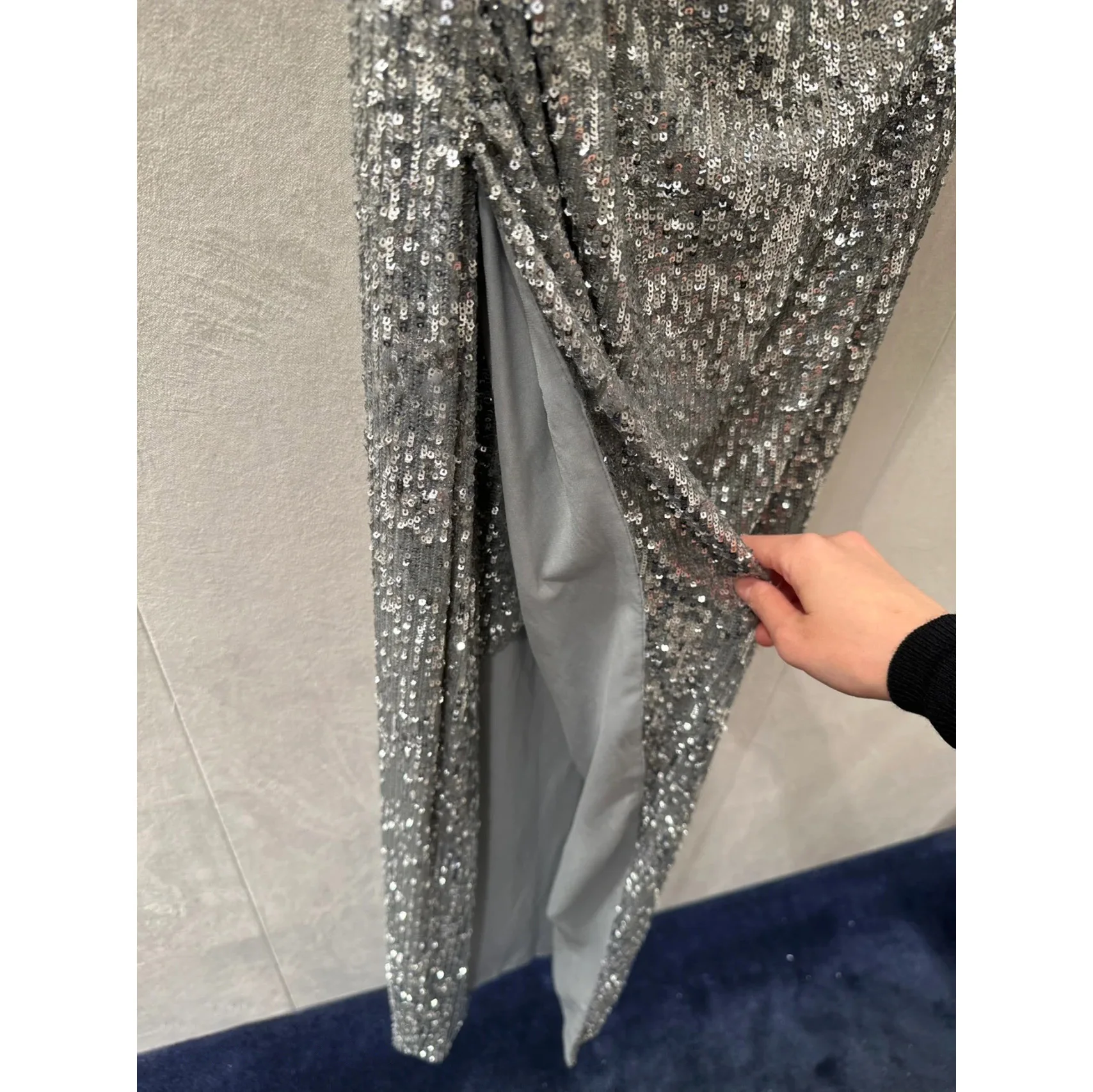 Socialite Style Exquisite Rhinestone Flower Sequined Short Coat 2023 Fall New Luxury Sexy Slit Backless Suspender Dresses Suit